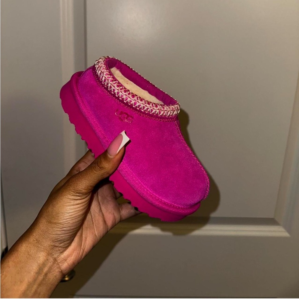 UGG Kids Pink Cozy Slippers